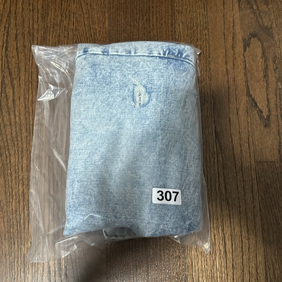 NWOT Old Navy High Rise Curvy OG Straight Secret Smooth Pocket Jeans Split Ankle - Picture 13 of 13